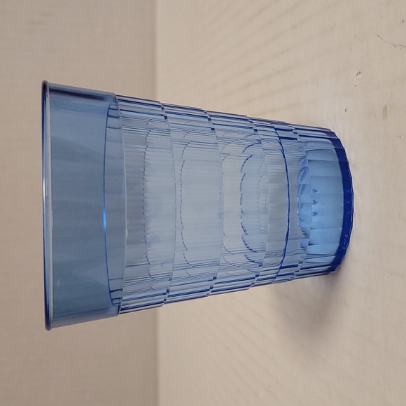 Set of 6 Small Plastic Vintage Oatmeal Glasses - Picture 7 of 11